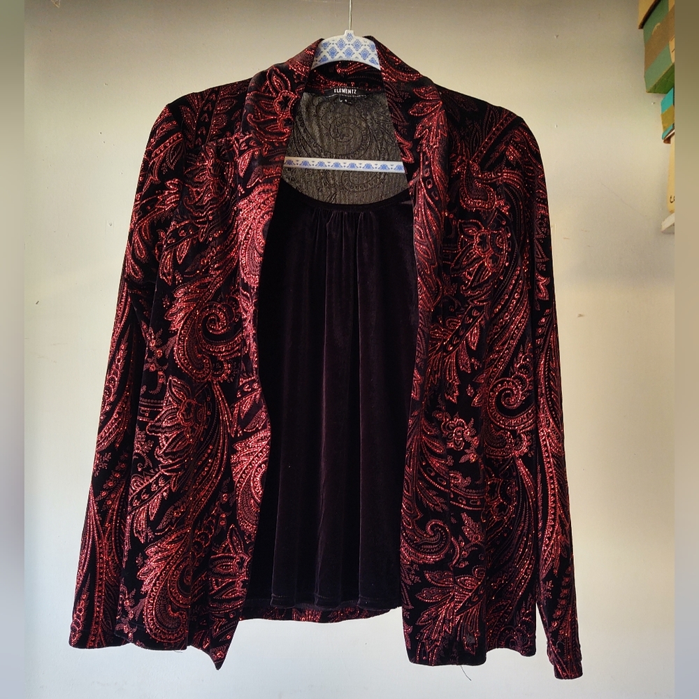 Elementz Black Velvet Cami has Red Paisley Long Sleeve Attached Top Size S
